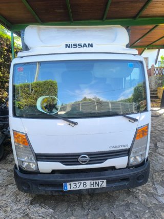 Nissan Cabstar 2012