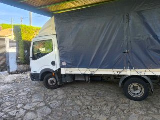 Nissan Cabstar 2012