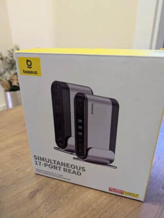 Baseus 17 en 1 USB-C Docking Station Triple Displa