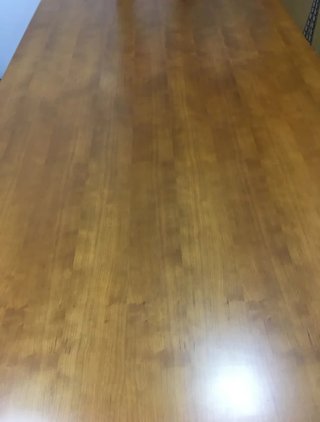 Mesa de madera maciza para despacho