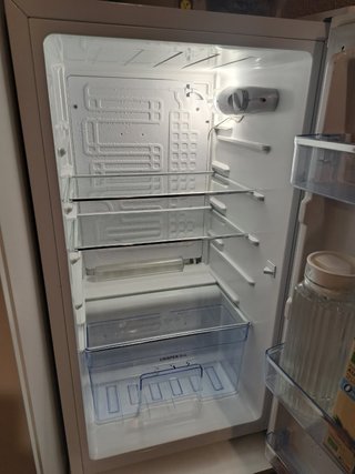Mininevera INFINITON 109L + Microondas de regalo