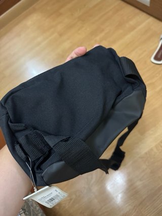 Riñonera Adidas Negra Dos Bolsillos