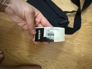 Riñonera Adidas Negra Dos Bolsillos