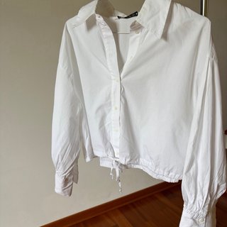 Camicia Zara bianca crop con laccetto