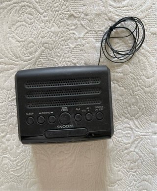 Radio despertador Sunstech RDS5U FM doble alarma