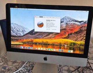 Apple iMac 21.5 (2011) teclado, caja y raton