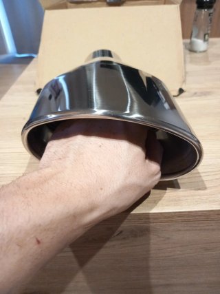 Cola de escape RS6 cromada