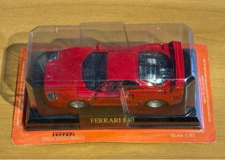 Ferrari F40 rossa - ferrari collection 1:43