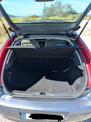 Citroen C4 gris