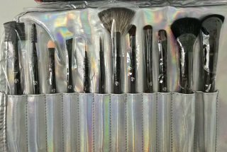 Set 12 brochas maquillaje W7 PRO