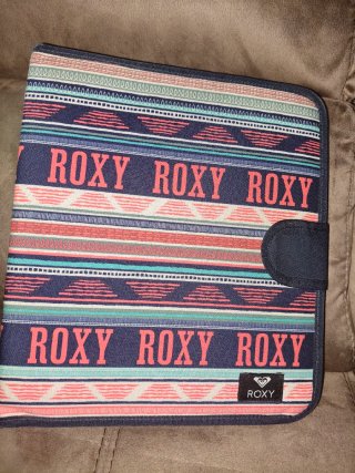 Mochila-carpeta-estuche Roxy