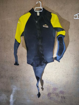 Traje neopreno talla 3 o talla M.SELAND aneto