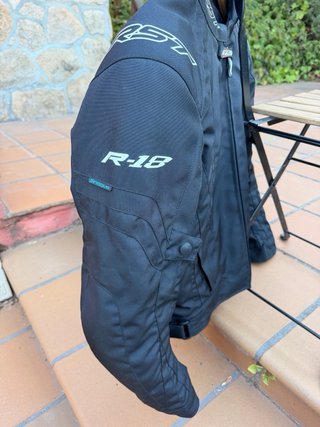 Chaqueta Moto RST Negra