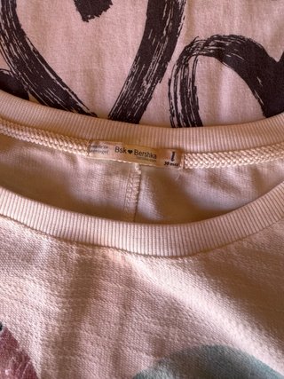 Bershka sudadera Como Nueva