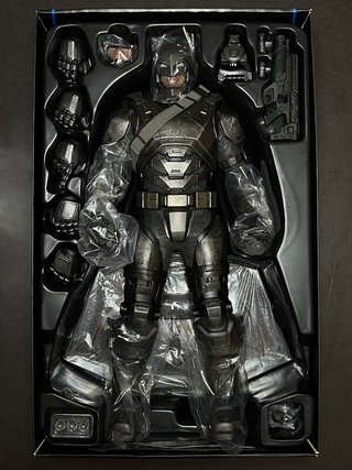 1/6 Batman Armored BVS