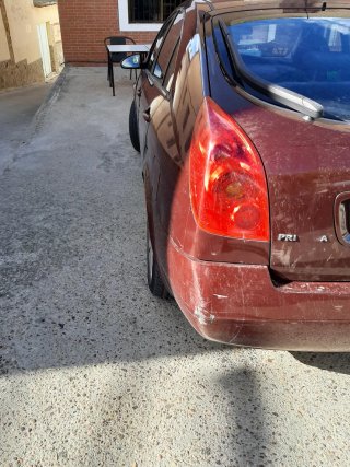 Nissan Primera 2004