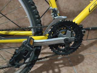 Bicicleta BH Amarilla