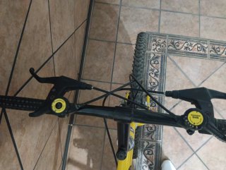 Bicicleta BH Amarilla