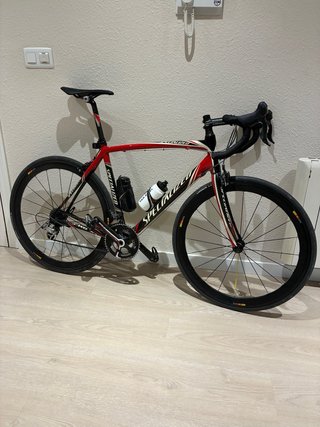 Bicicleta Specialized Roja y Negra
