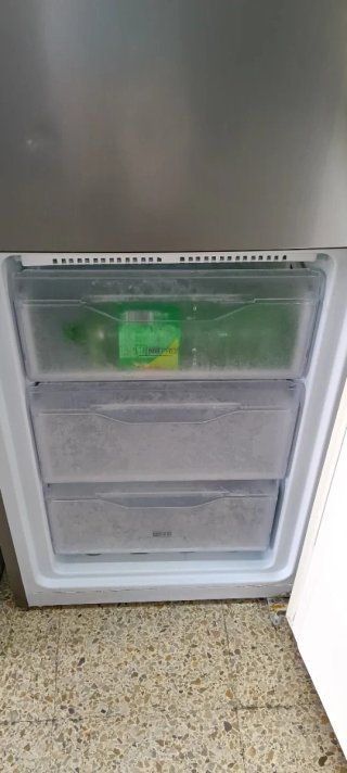 NEVERA COMBI INDESIT NO FROST ENERGÍA A+
