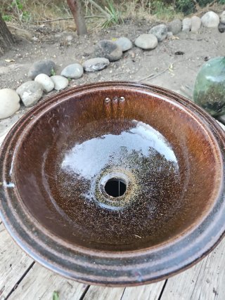 Lavabo de barro artesanal