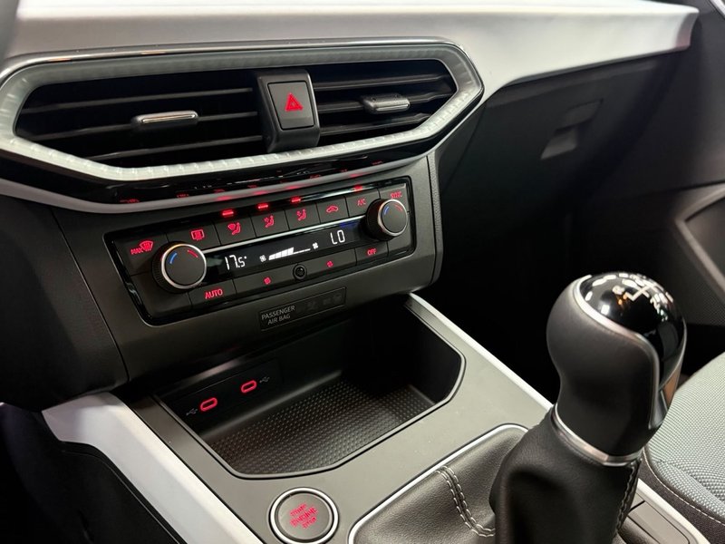 SEAT Ibiza 2025, foto 21