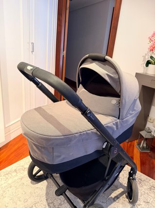 Silla de paseo gris