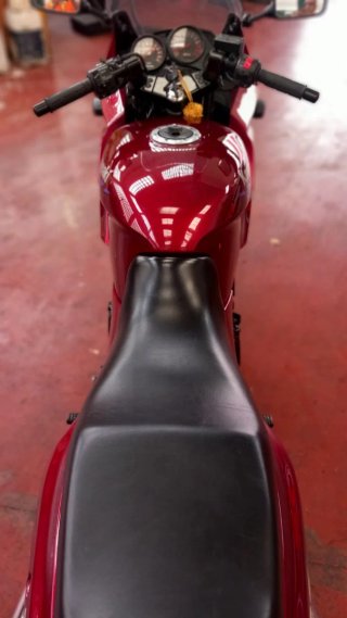 Kawasaki GPZ 500S - Estado de Colección
