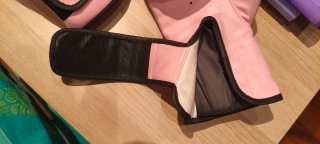 Guantes de boxeo rosa Bad Kids