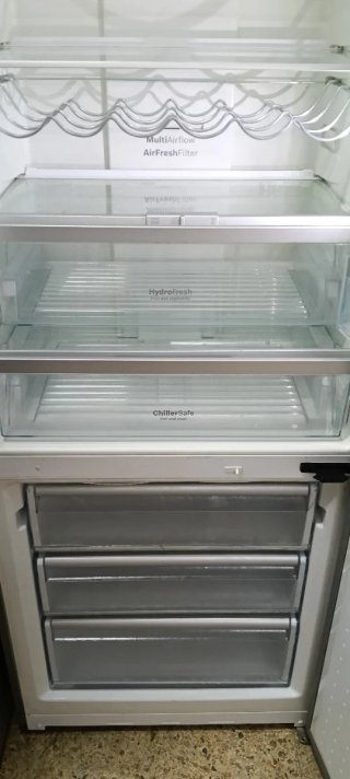 NEVERA COMBI BOSCH NO FROST ENERGÍA A+