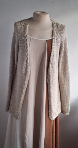 Chaqueta de punto beige