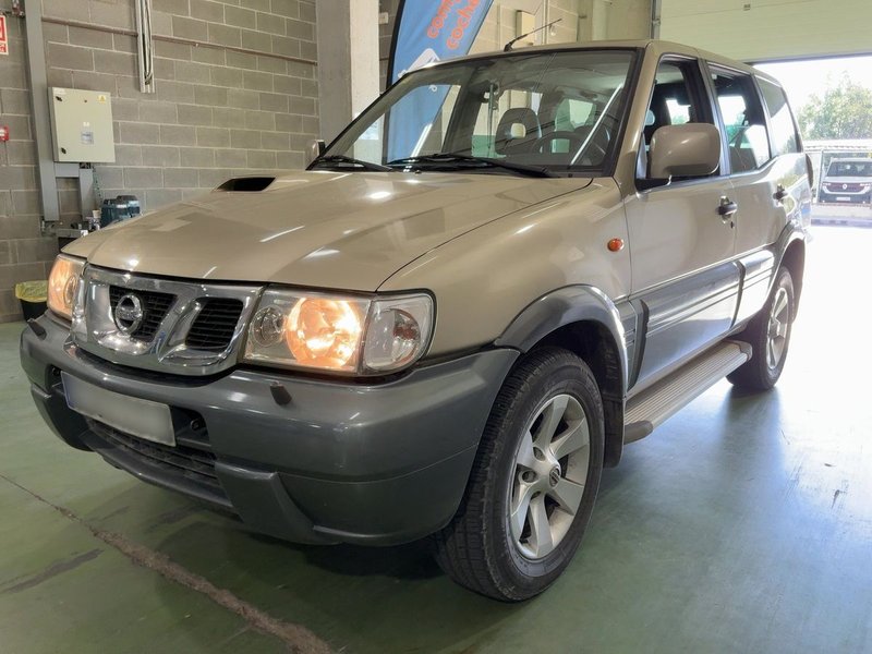 Nissan Terrano 3.0 DI Elegance 5p 2004