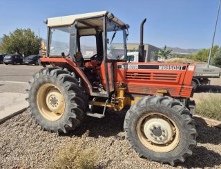 Tractor Kubota M6950DT Naranja