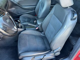 Volkswagen Golf Cabrio TDI 105cv 2012