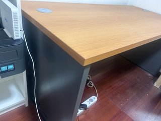 Mesa de oficina madera