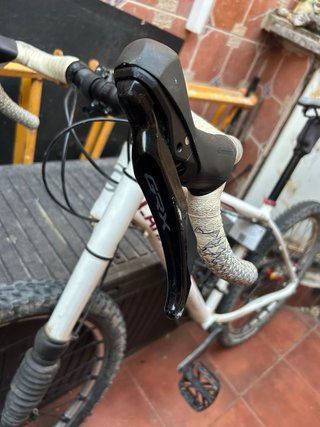 Bicicleta Cannondale Monster Gravel