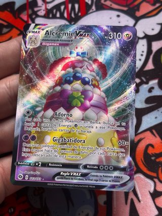 Carta Pokémon Alcremie VMAX Gigamax