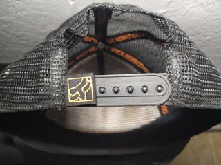 Gorra Fox Negra y Naranja