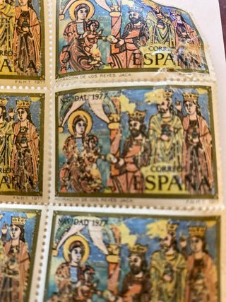 Sellos España Expo 92 y otros de 1977.
