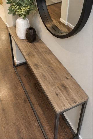 Consola madera y hierro