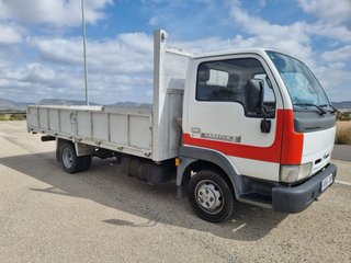 Nissan Cabstar 2006