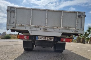 Nissan Cabstar 2006