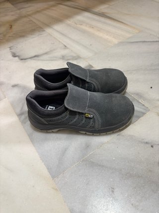 Zapatos de seguridad ANTA talla 37 color gris