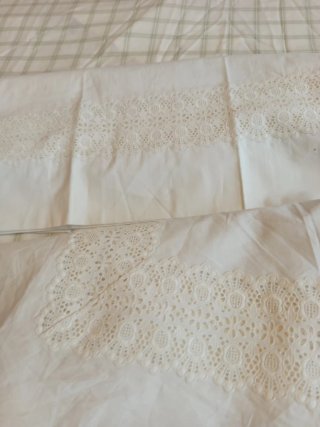 Juego de cama bordado Viuda de Tora