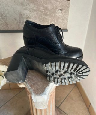 Scarpe donna tacco comodo pelle nera