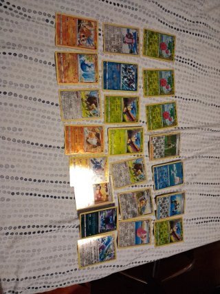Cartas Pokémon Variadas