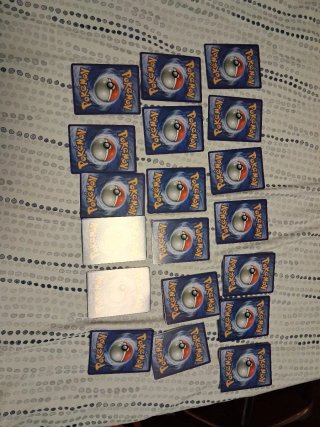 Cartas Pokémon Variadas