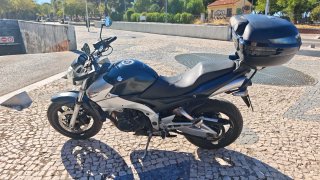 Suzuki GSR 600 Naked 2006