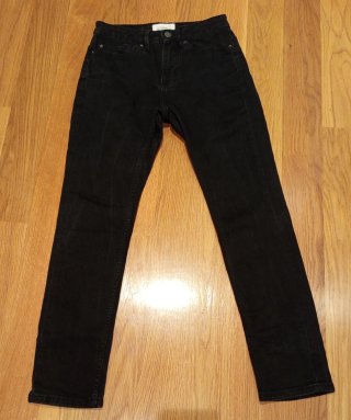Pantalón vaquero negro Pull&Bear