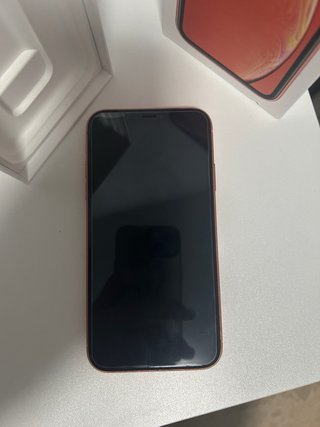 iPhone XR 128GB Coral